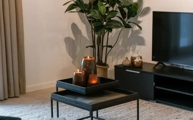 Beautiful Apartment With Terrace and Parking