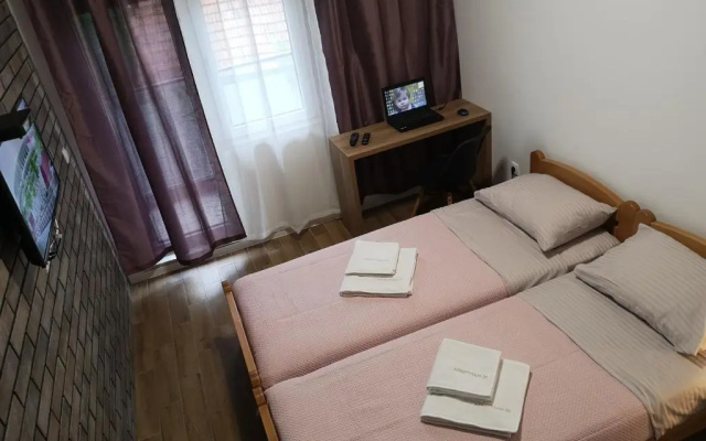Apartman 25