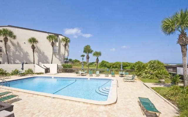 Island Housse F229