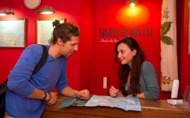 NightCap Hostel Сан Джулианс интерьер отеля