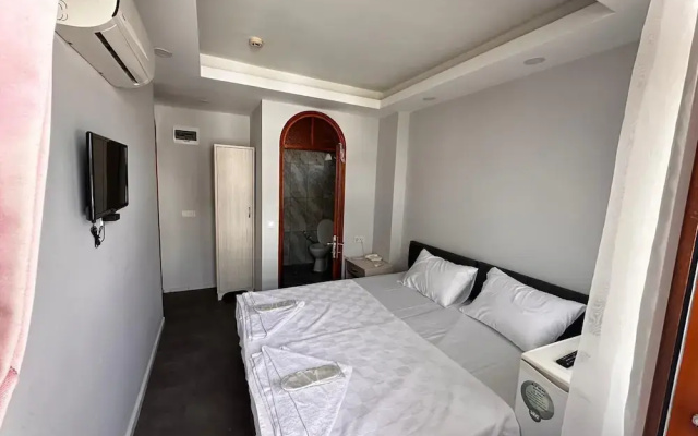 Lisa Otel Kusadası