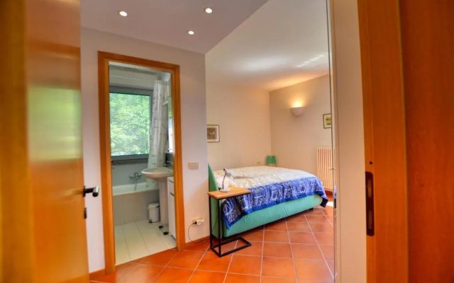2-Bedroom Lakeview Apartment Bella Gaeta