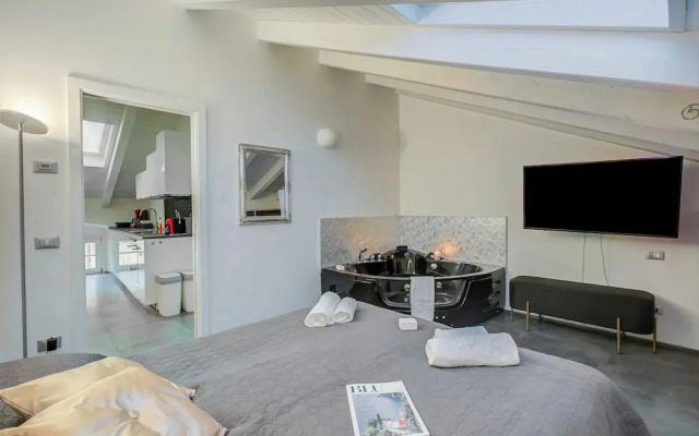 Loft & Jacuzzi