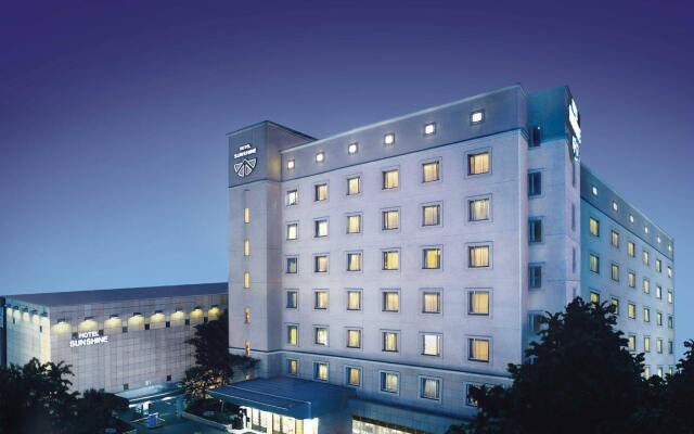 Hotel Sunshine вид на фасад