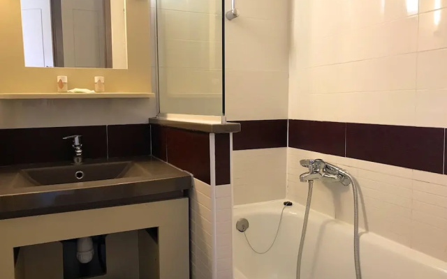 Cap Esterel Appartement climatisé Jardin Clos