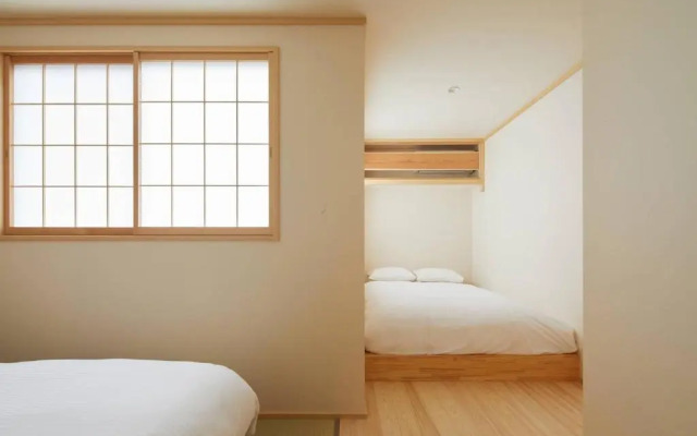 HANARE KYOTO Hachijoguchi