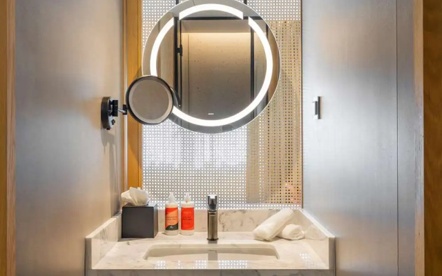 Arts Hotel Porto, Tapestry Collection By Hilton