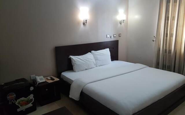 satellite town hotel calabar reviews