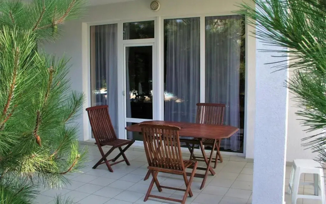 DeepTown Hotel