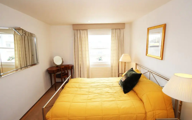 93a Grey Street Apartments