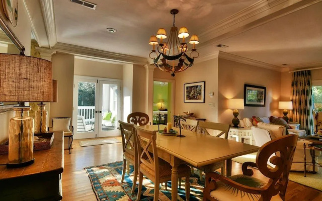 Fairway Oaks by Peace Vacations