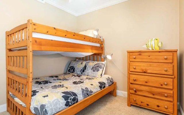 Silver Seas 301 by Tybee Vacation Rentals