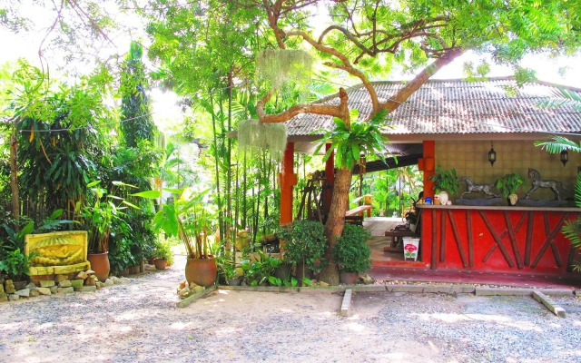 Tamarina Resort