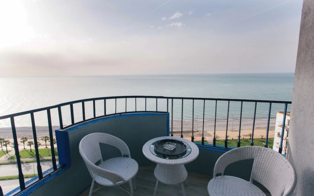 ASHTAL beach HOTEL 17\07