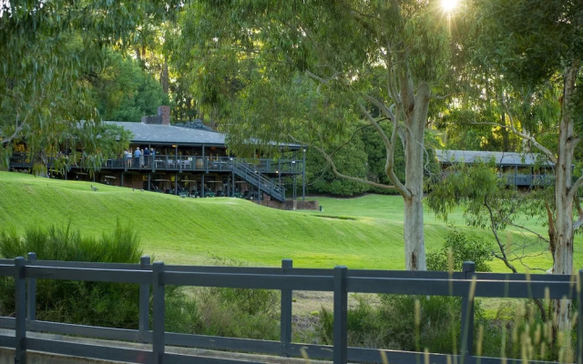 The Stirling Golf Club