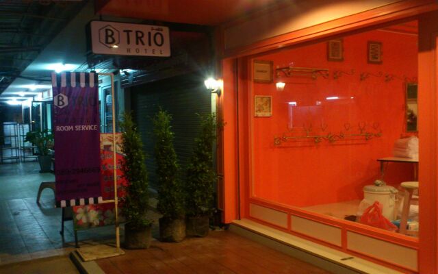 Отель B-trio Guesthouse Таиланд, Краби - отзывы, цены и фото номеров - забронировать отель B-trio Guesthouse онлайн вид на фасад
