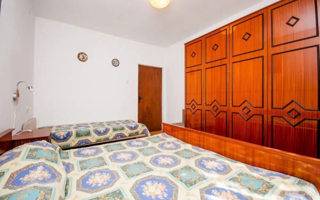 Apartments Josip