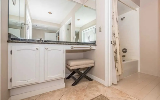 Captains Walk 484 - Two Bedroom Condo