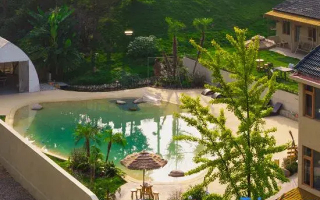 Anji Mud Garden Homestay (Zhongnan Baicaoyuan Branch)