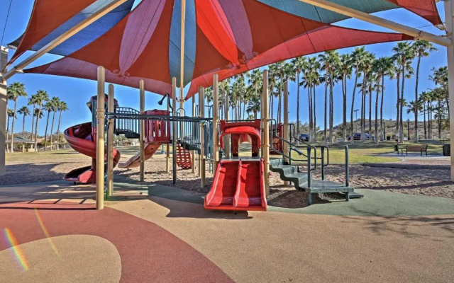 Goodyear Vacation Rental - Private Pool & Fire Pit