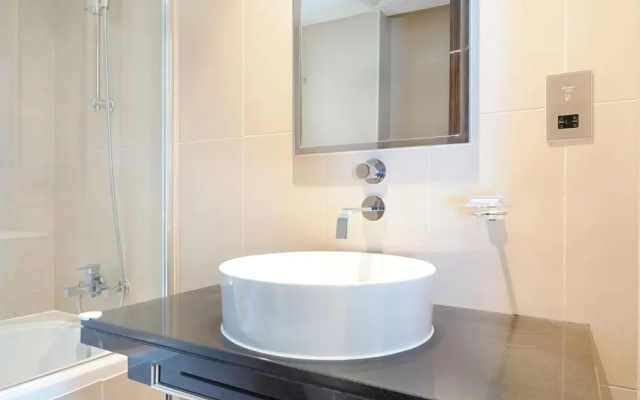 Bright and Stylish 1BR in JLT