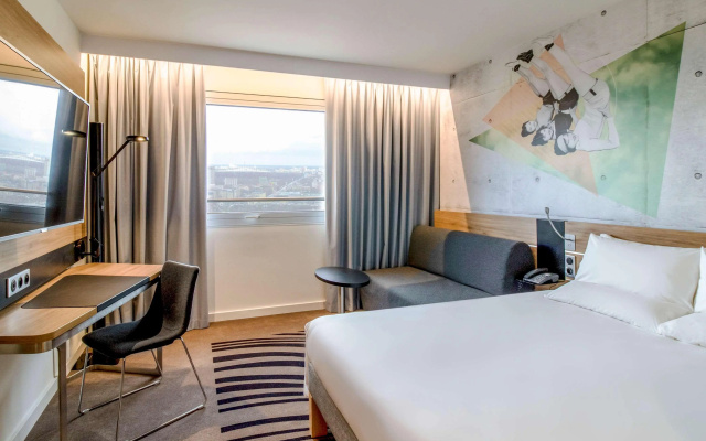 Отель Novotel Warszawa Centrum