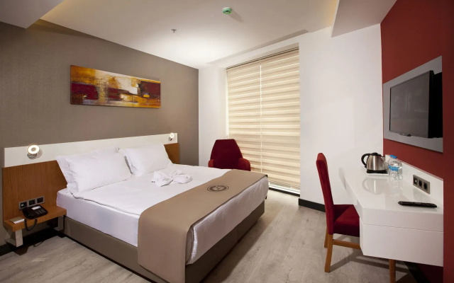 Buca Mat Hotel By Tahtali