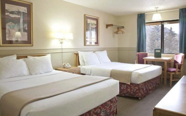 Adventure Inn - Glenwood Springs