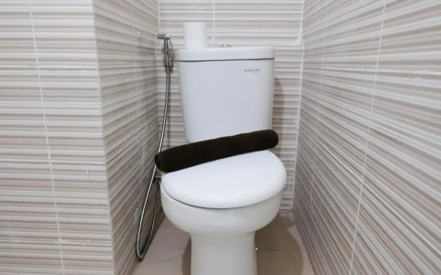Homey And Comfy Studio At Puncak Bukit Golf Surabaya Apartment