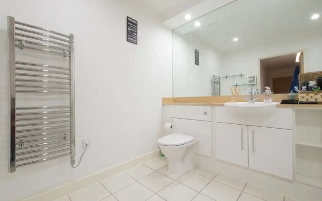 Modern 1 Bedroom Dalston Flat
