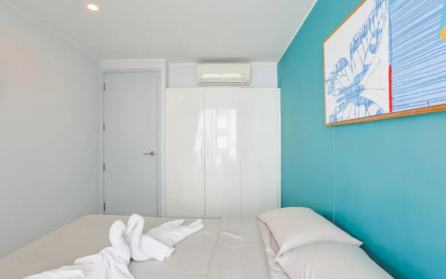 Pool View 1 Bed Apt T2-520