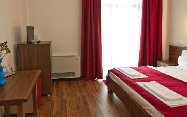 Hotel Hyperion
