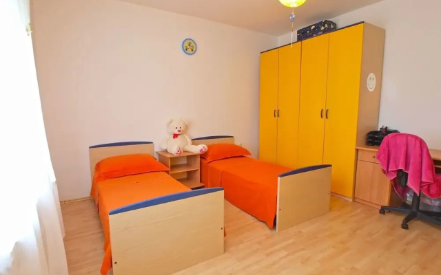 Apartment 1413