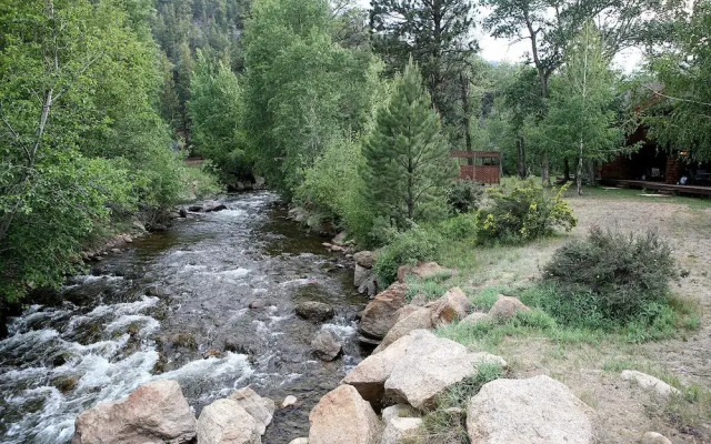 Bear Creek Condo: 5