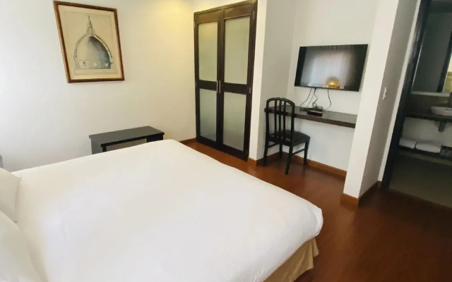 Hotel Retiro 84