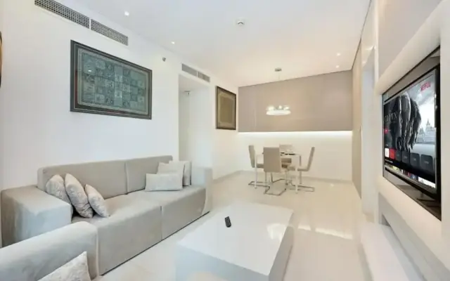 Bloomfields Luxury 1BR in Damac Voleo