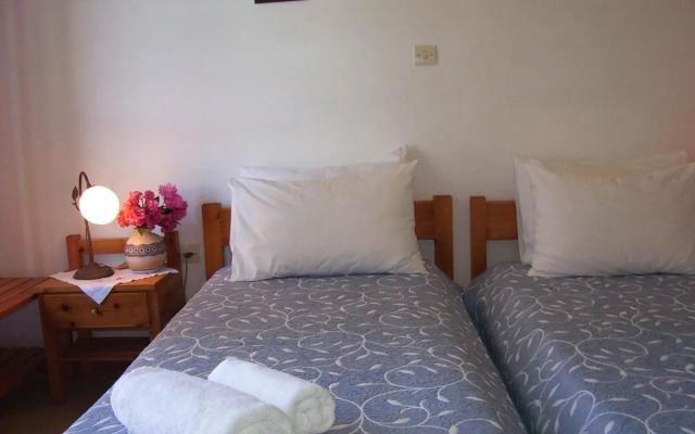 Ioli Apartments