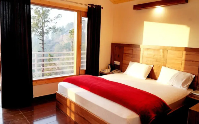 Hotel Chail Retreat-A Boutique Resort