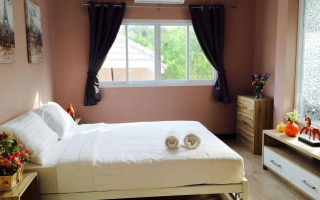 Kiri Nakara Hua Hin Holiday Home