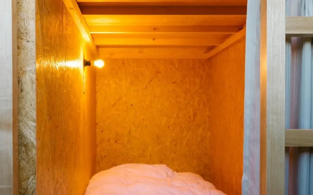 Caravan Hub