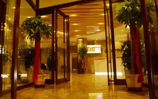 Captain Chain Hotel (Daixian Selected)