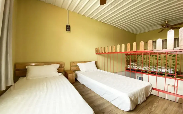 OYO HOME 90312 Rainbow Guesthouse