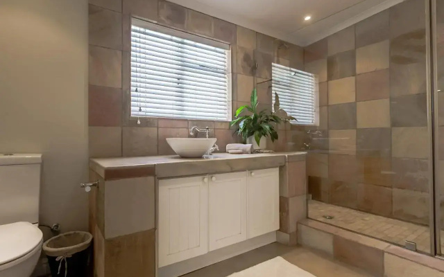 13 Sanganer Avenue, Plettenberg Bay Holiday Home