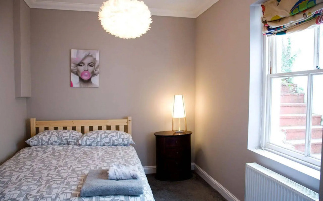 Brighton Getaways-Lansdowne Regency