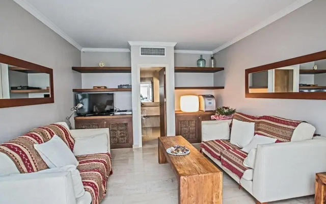 Villa Selina AQ Nv28