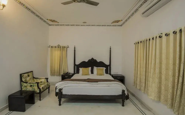 Chandraveer Niwas