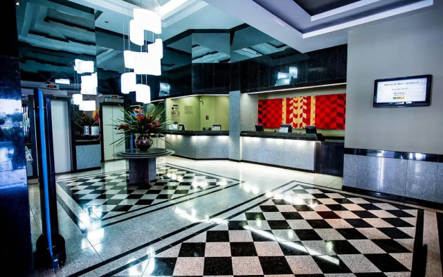 Manhattan Plaza