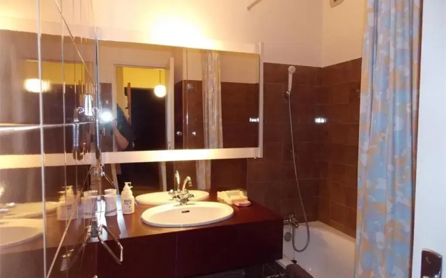 Appartement Bagnères-de-Luchon, 3 pièces, 4 personnes - FR-1-313-128