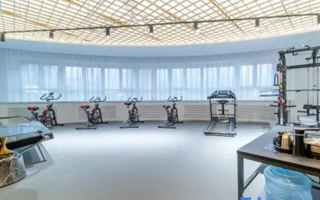 PolttoN Century Hotel (Urumqi Hongshan Park Times Square CCMALL Branch)