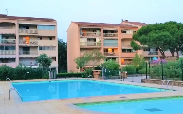 Appartement Sainte-Maxime, 3 pièces, 6 personnes - FR-1-226-340